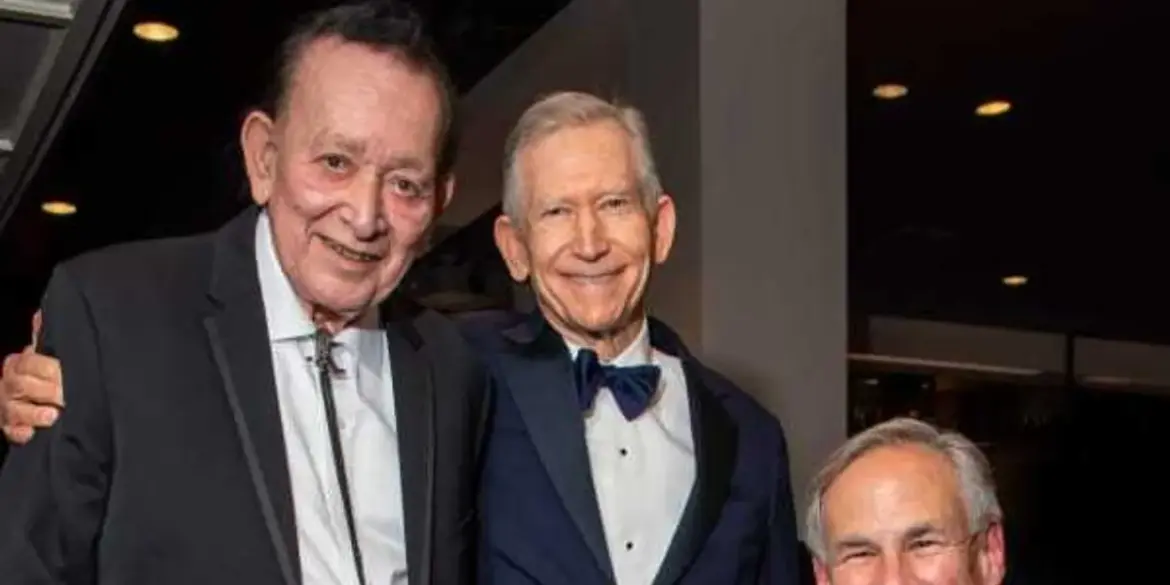 2 San Antonio billionaires make Forbes list of richest Americans