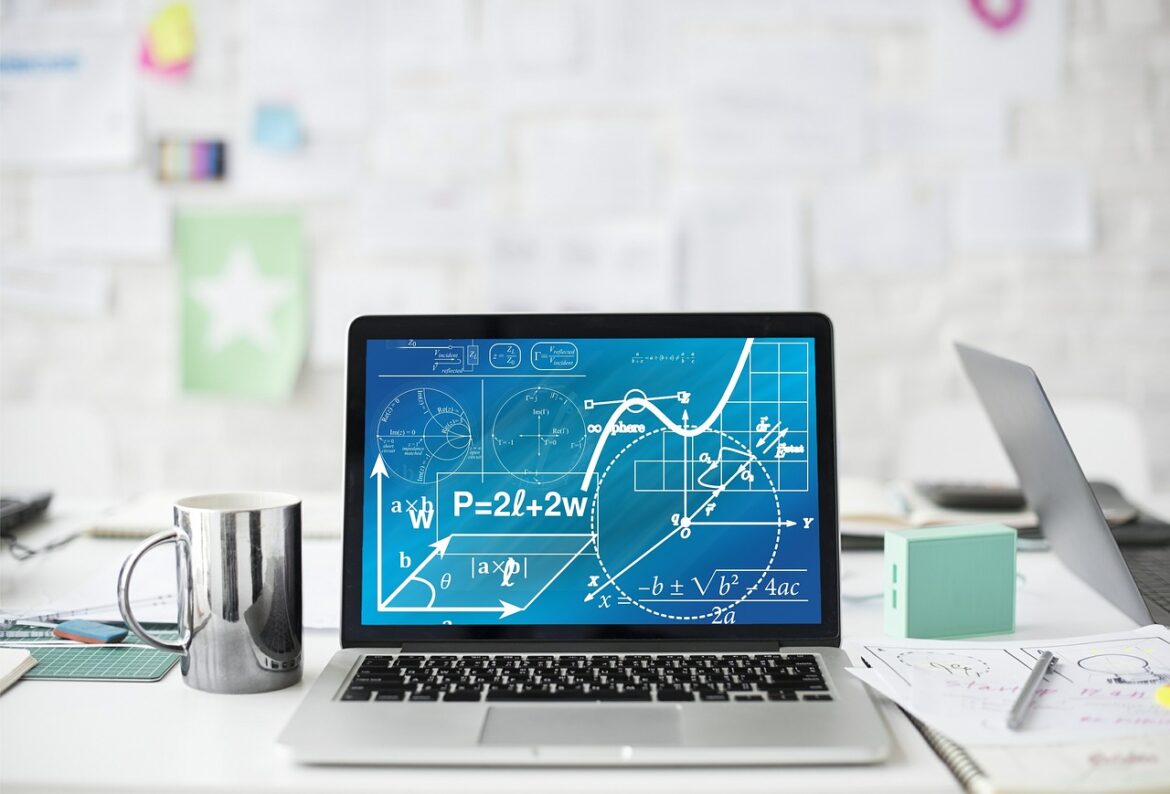 Can Palantir Deploy Fast Enough To Move Its Stock Higher?